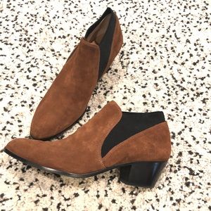 Via Spiga brown black suede booties Size 10